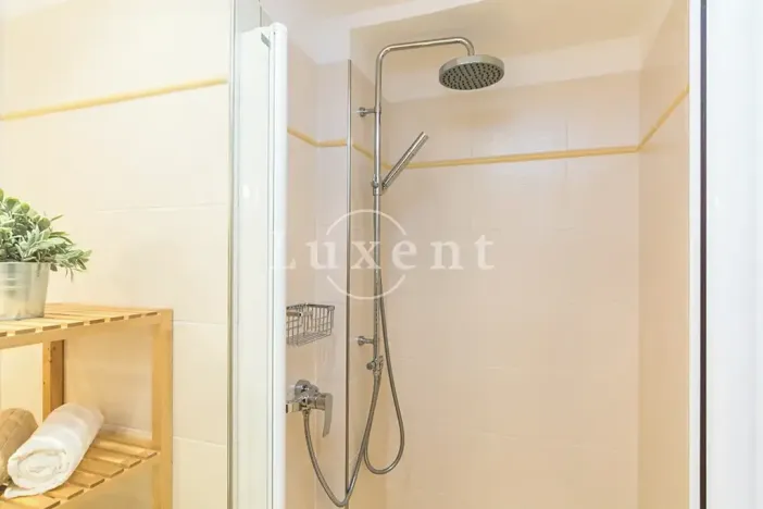 Pronájem bytu 2+1, Praha - Vokovice, Kladenská, 61 m2