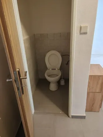 Pronájem bytu 2+kk, Třebíč, Karlovo nám., 46 m2
