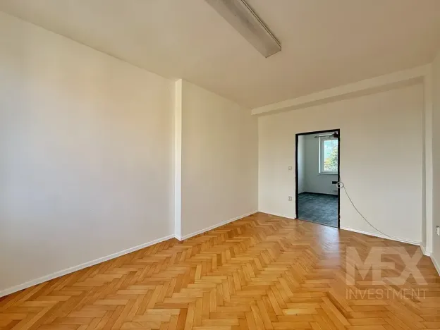 Prodej činžovního domu, Hradec Králové, Koutníkova, 276 m2