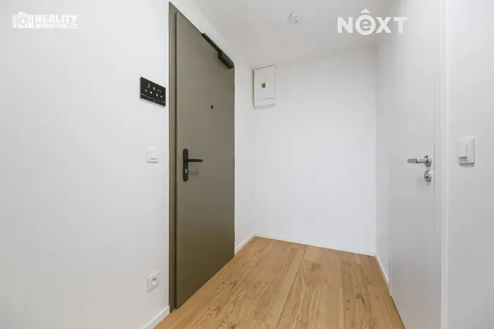Pronájem bytu 1+kk, Brno, Bratislavská, 37 m2