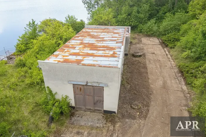 Prodej komerční nemovitosti, Hluk, 192 m2