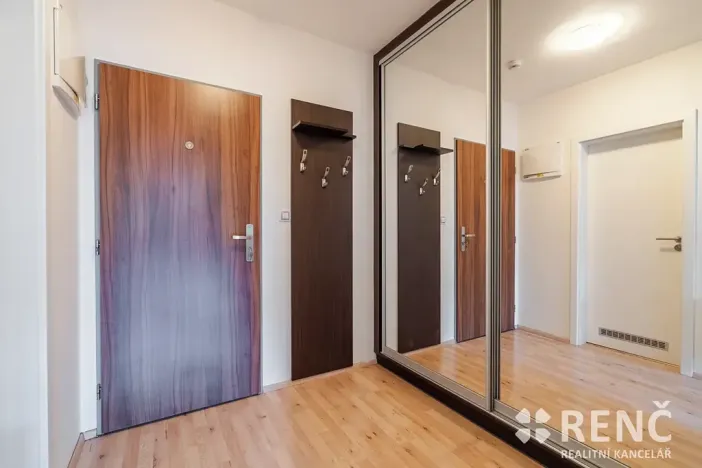 Pronájem bytu 2+kk, Brno, Kigginsova, 40 m2