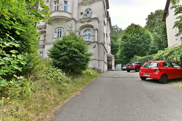 Prodej bytu 3+1, Karlovy Vary, Krále Jiřího, 105 m2