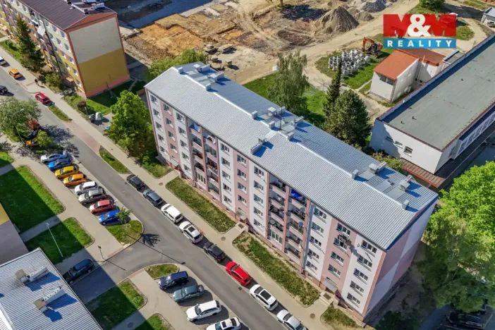 Prodej bytu 2+1, Cheb, V Zahradách, 60 m2