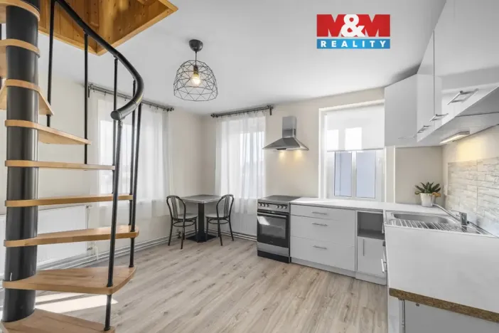 Prodej rodinného domu, Roudnice nad Labem, Štěpárna, 172 m2