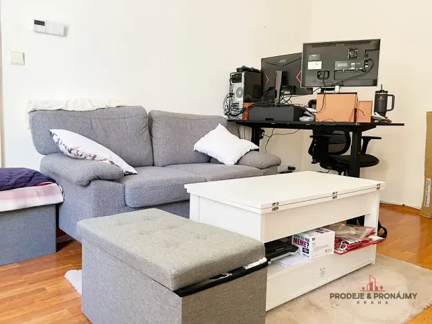 Pronájem bytu 2+kk, Praha - Nové Město, Řeznická, 45 m2