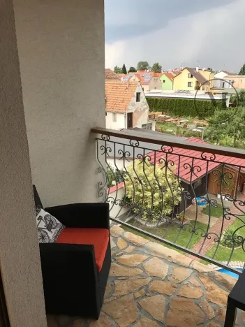 Pronájem bytu 3+kk, České Budějovice, Branišovská, 140 m2