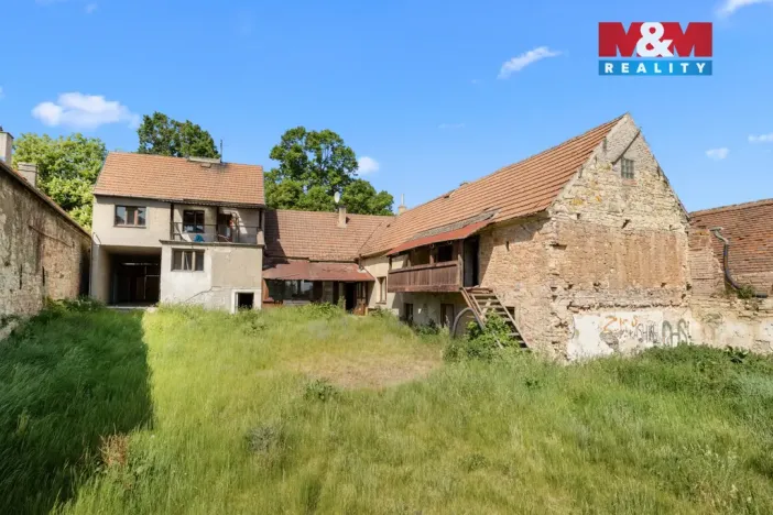 Prodej rodinného domu, Rynholec, nám. 1. máje, 363 m2