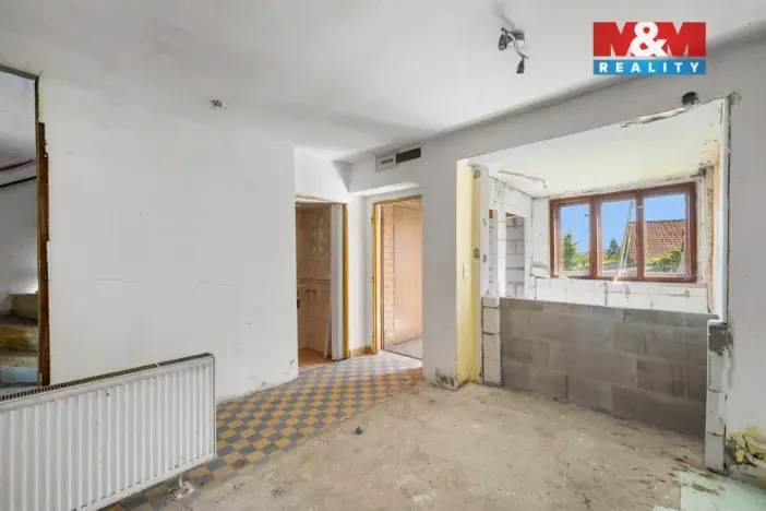 Prodej rodinného domu, Rynholec, nám. 1. máje, 363 m2