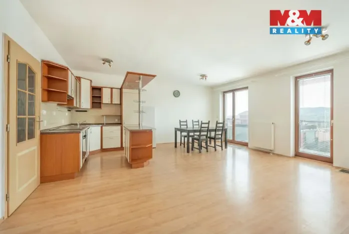 Prodej bytu 4+kk, Beroun - Beroun-Město, Nad Paloučkem, 102 m2