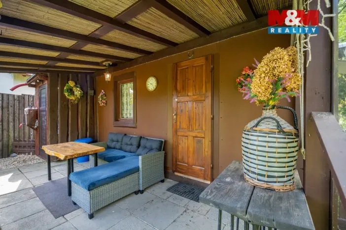 Prodej chaty, Nové Město pod Smrkem, Zahradní, 15 m2