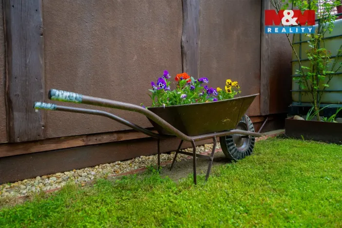 Prodej chaty, Nové Město pod Smrkem, Zahradní, 15 m2