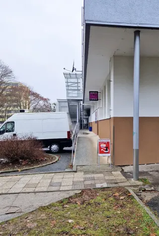 Prodej obchodního prostoru, Otrokovice - Kvítkovice, Hlavní, 430 m2