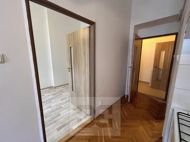 Pronájem bytu 2+kk, Praha - Žižkov, Hartigova, 38 m2