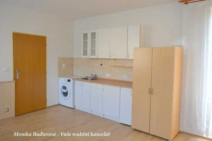 Prodej bytu 1+kk, Fryšták, Holešovská, 26 m2