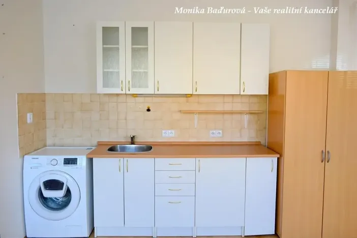 Prodej bytu 1+kk, Fryšták, Holešovská, 26 m2
