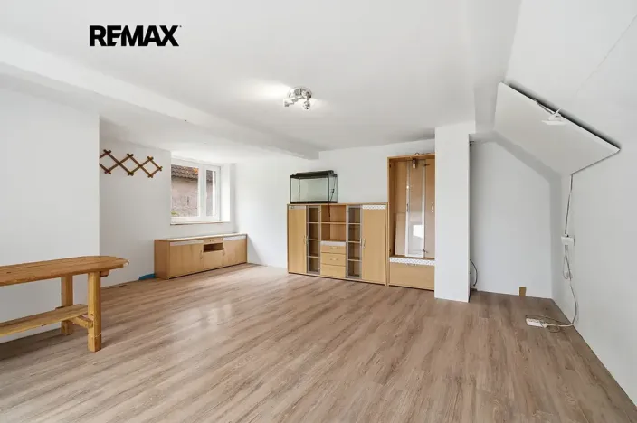 Prodej rodinného domu, Lnáře, 207 m2
