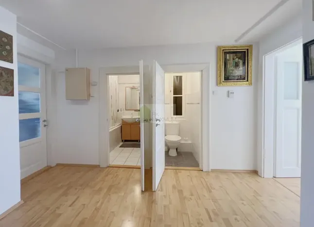 Prodej bytu 4+1, Praha - Dejvice, 142 m2