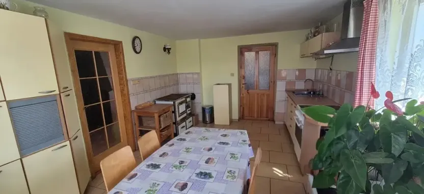 Prodej rodinného domu, Benešov u Semil, 150 m2
