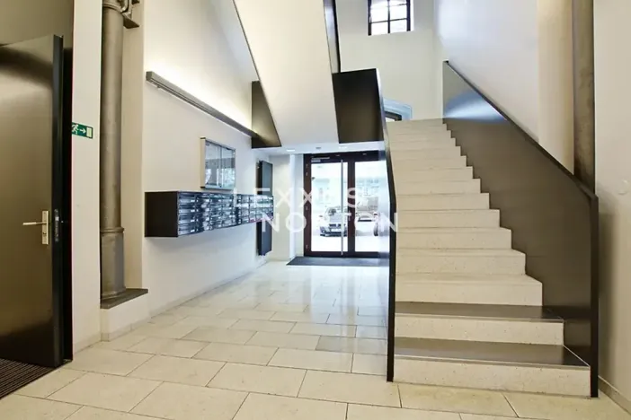 Pronájem bytu 2+kk, Praha - Karlín, Šaldova, 54 m2