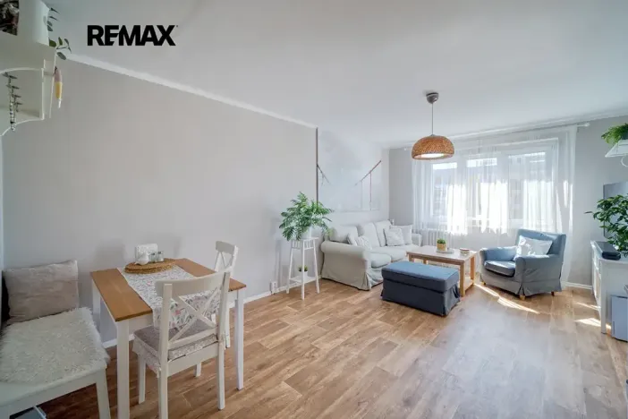 Prodej bytu 3+1, Plzeň, náměstí Generála Píky, 77 m2