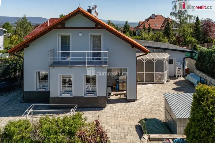 Prodej rodinného domu, Jenišov, Zalomená, 135 m2