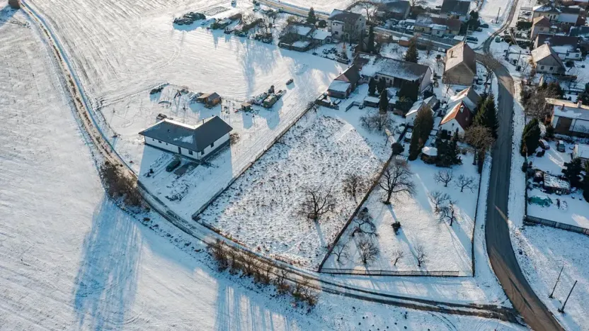 Prodej pozemku pro bydlení, Morašice, 2087 m2