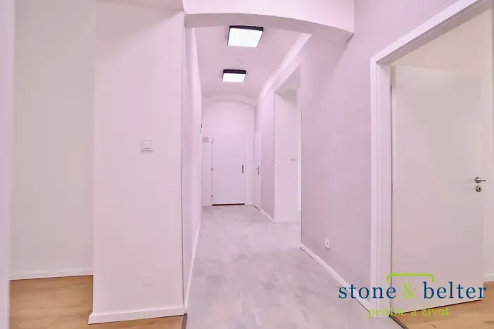 Pronájem kanceláře, Praha - Nové Město, Malá Štěpánská, 146 m2