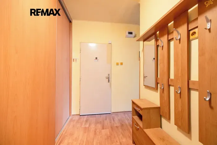 Prodej bytu 3+1, Velvary, Malovarská, 70 m2