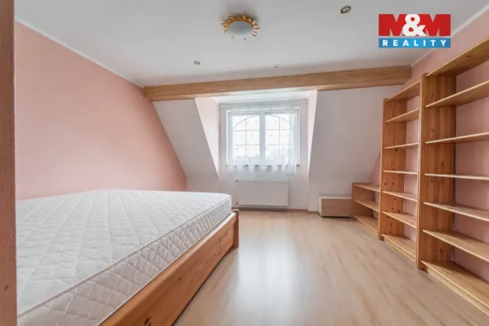 Prodej rodinného domu, Šestajovice, Potoční, 297 m2