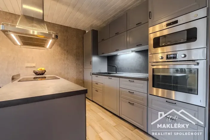 Prodej rodinného domu, Chotutice, Průběžná, 122 m2