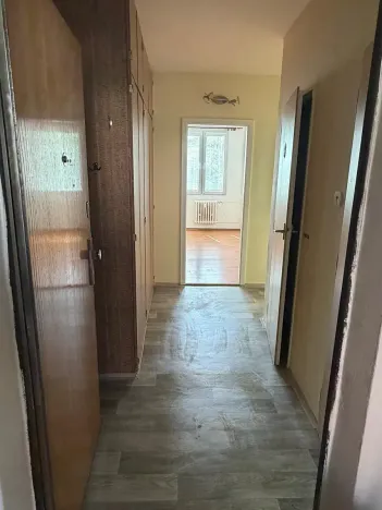 Pronájem bytu 2+kk, Praha - Kobylisy, Kurkova, 44 m2