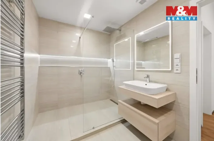 Prodej bytu 3+kk, Hradec Králové, Resslova, 92 m2