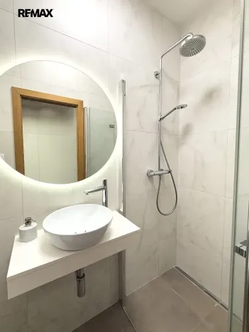 Pronájem bytu 2+kk, Praha - Žižkov, Jagellonská, 45 m2