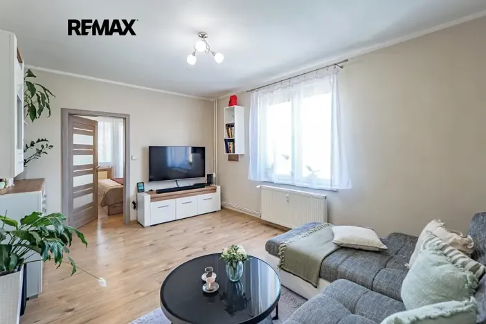 Prodej bytu 3+1, Jindřichův Hradec, sídliště Vajgar, 62 m2