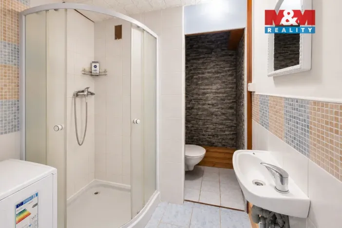 Prodej bytu 1+kk, Nejdek, J. A. Gagarina, 21 m2