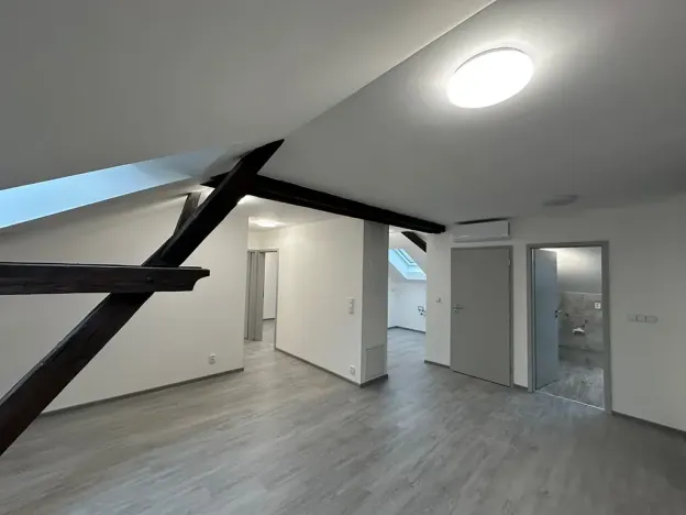 Prodej bytu 3+kk, Úsobí, 67 m2