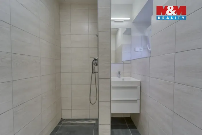 Prodej rodinného domu, Ptice, Hlavní, 176 m2