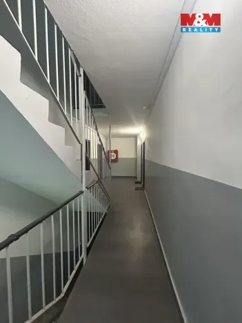 Pronájem bytu 1+kk, Ústí nad Labem, Vinařská, 31 m2