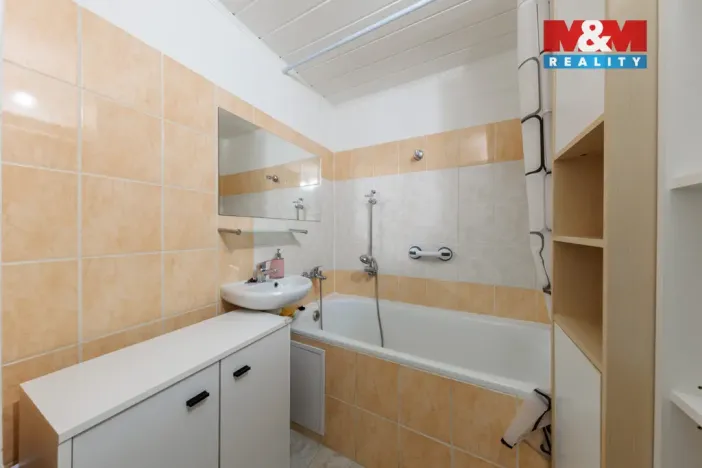 Prodej bytu 2+1, Sokolov, Marie Majerové, 54 m2