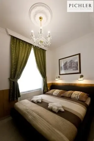 Prodej činžovního domu, Karlovy Vary, K. Čapka, 525 m2