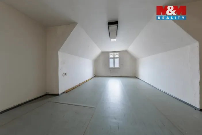 Prodej rodinného domu, Kraslice, B. Smetany, 710 m2