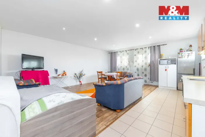 Prodej obchodního prostoru, Čebín, 649 m2