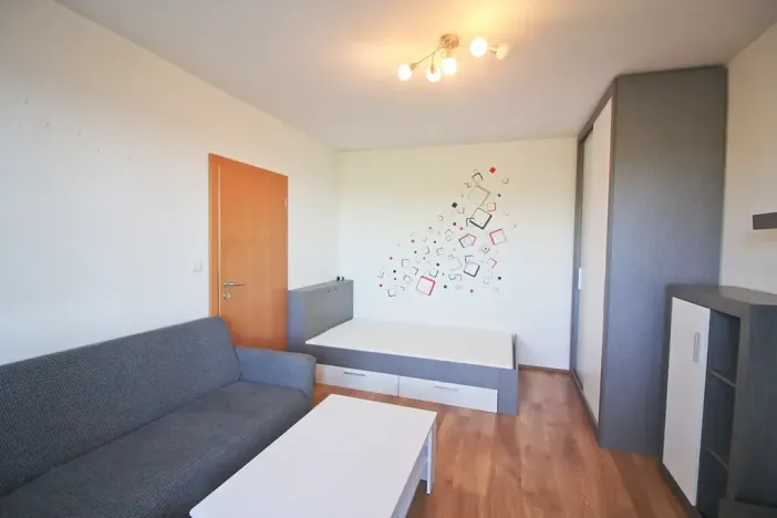Pronájem bytu 1+1, Tišnov, Květnická, 35 m2