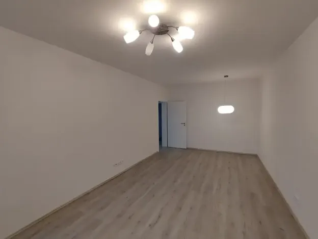 Pronájem bytu 3+1, Praha - Malešice, Počernická, 72 m2