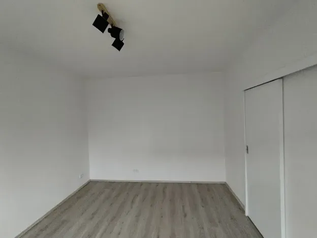 Pronájem bytu 3+1, Praha - Malešice, Počernická, 72 m2