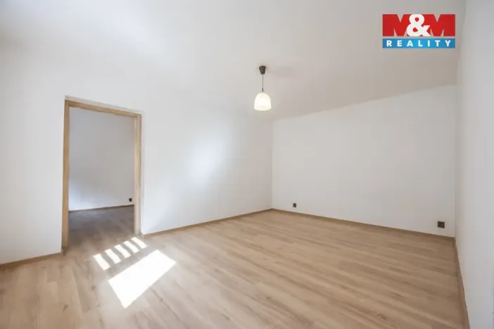 Prodej rodinného domu, Chožov, 120 m2