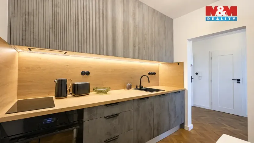 Pronájem bytu 2+kk, Praha - Hlubočepy, Machatého, 46 m2