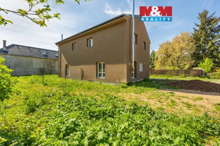 Prodej bytu 4+kk, Králův Dvůr, 97 m2