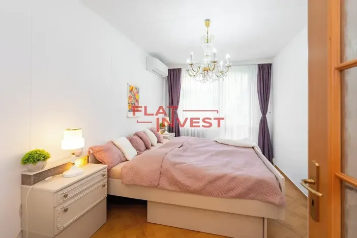 Prodej bytu 2+1, Praha - Kobylisy, Paláskova, 56 m2